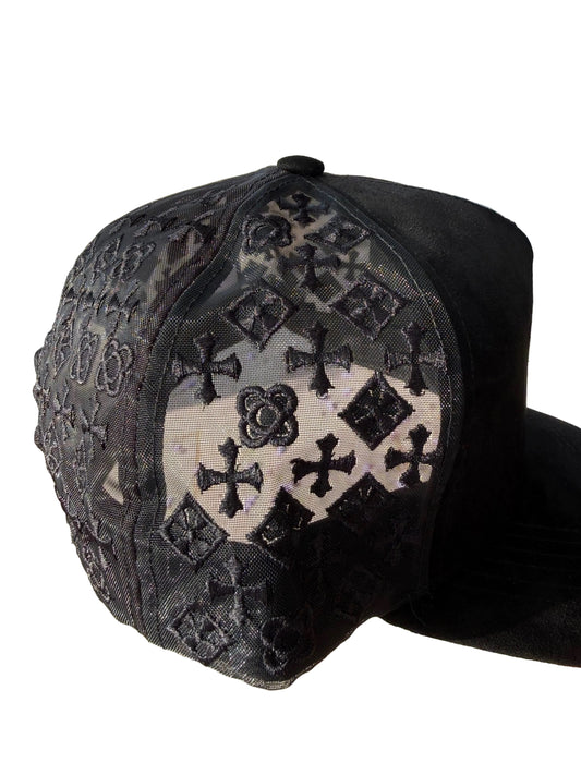 jung hearts hat