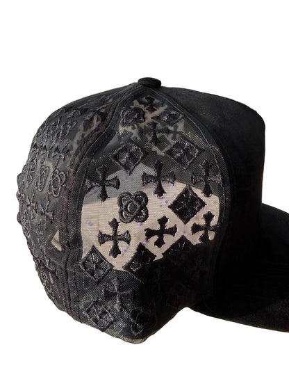 jung hearts hat
