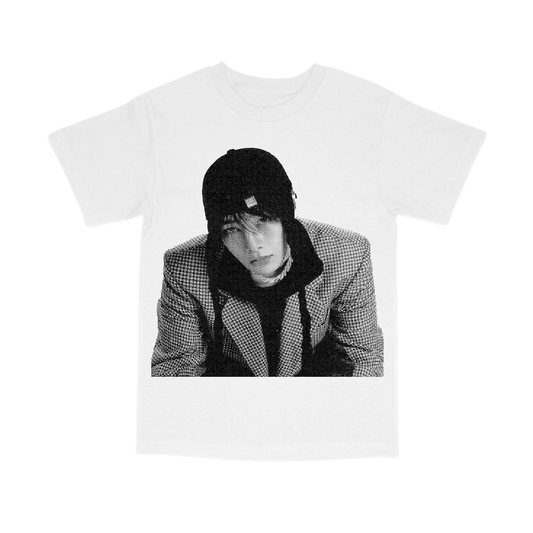 jeongin face card tee