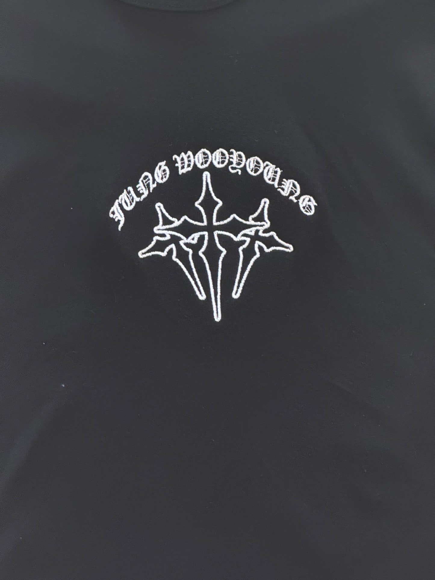 jung hearts baby tee