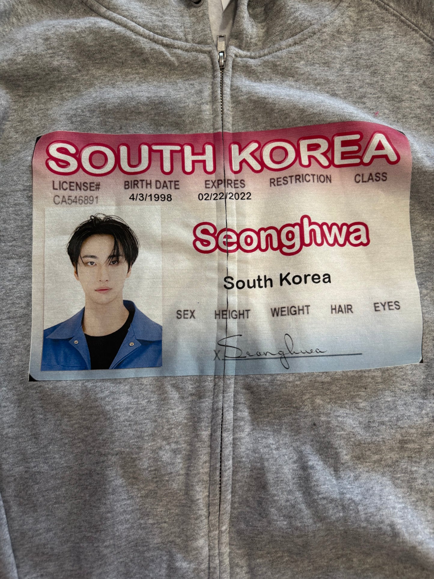 seonghwa ID zip up (misprint)