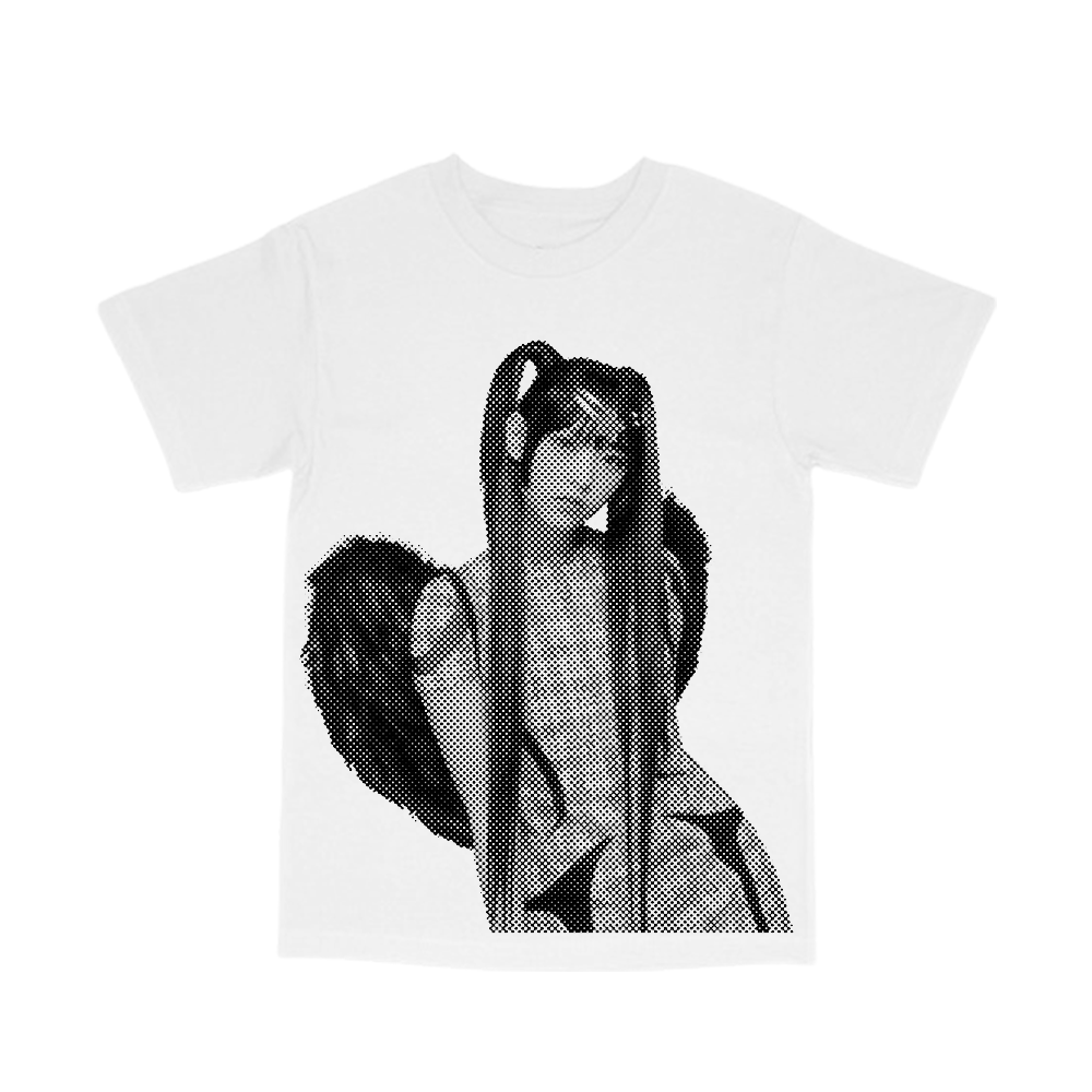 new jeans facecard tee