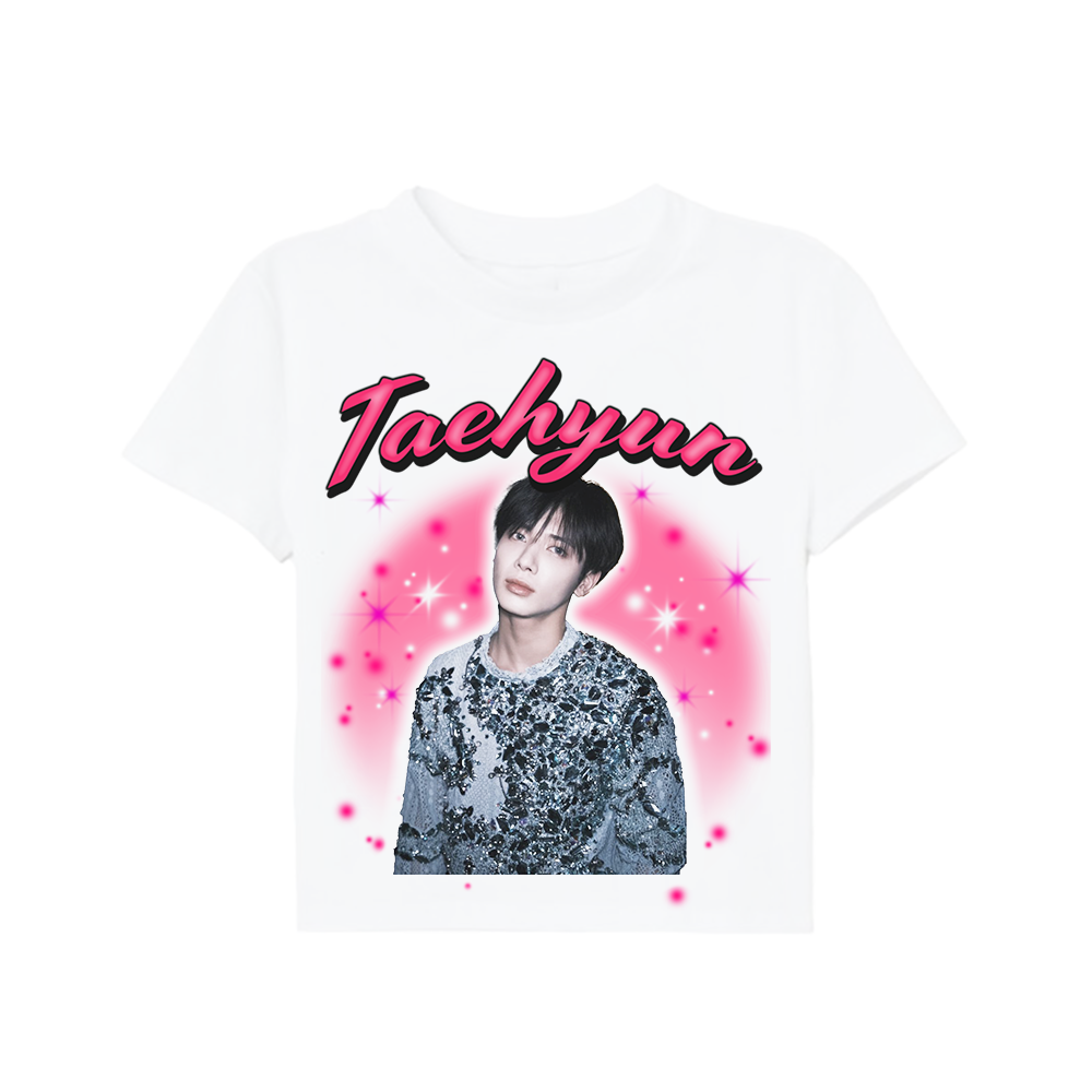 txt airbrush portrait tee