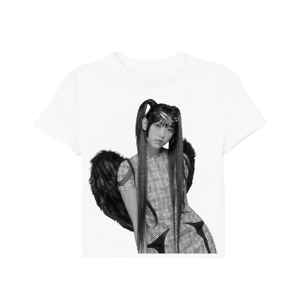 new jeans facecard tee