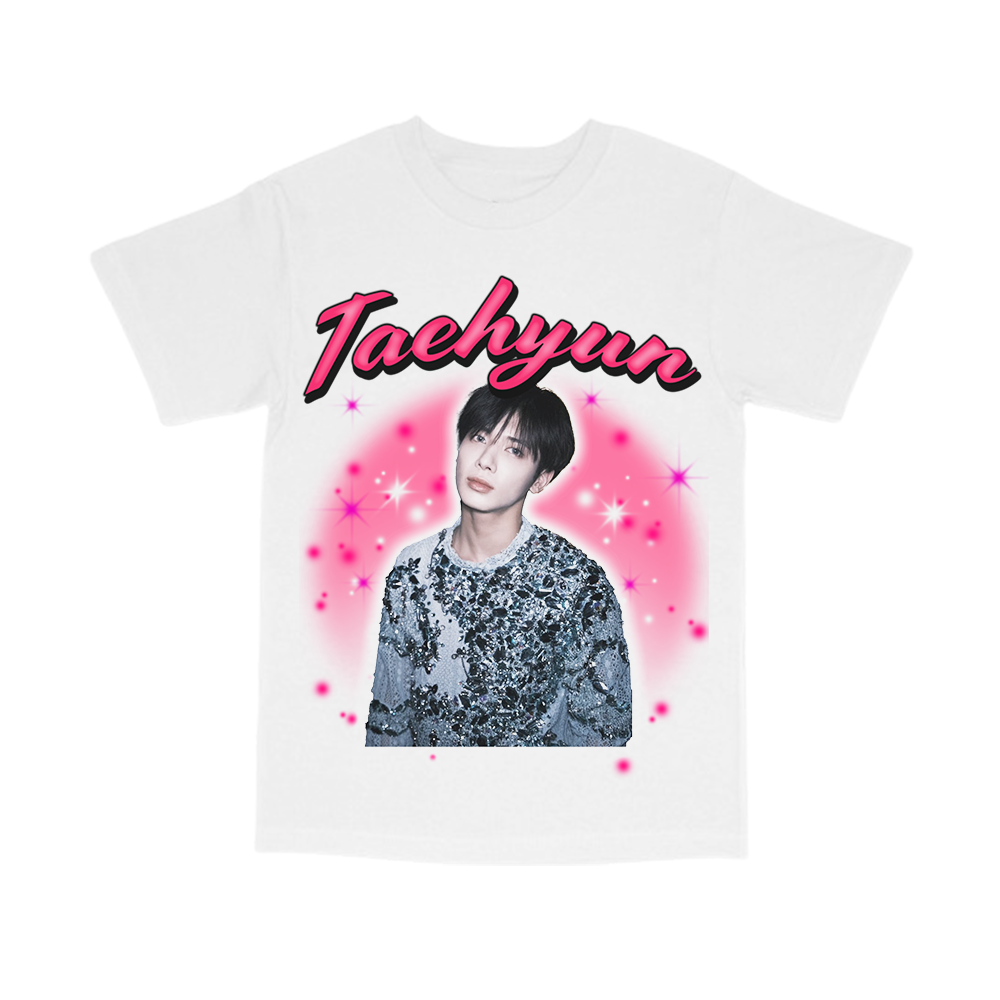 txt airbrush portrait tee